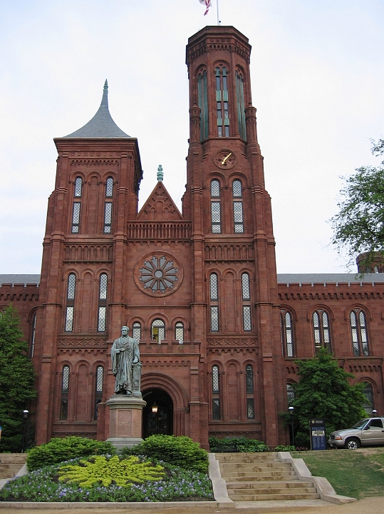 35 Smithsonian Castle.JPG